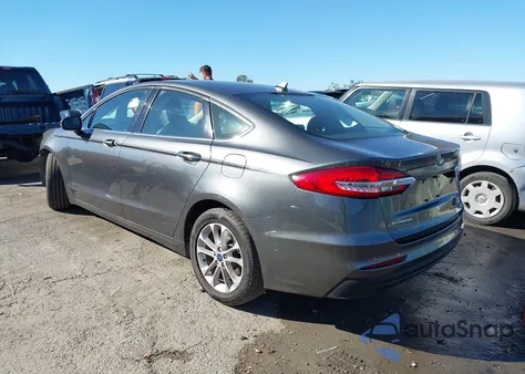 2020 Ford Fusion Hybrid Sel z USA, uszkodzony, nr VIN 3FA6P0MU6LR129938